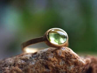 K18ペリドットのカボションフクリンリング　～Michaelaの画像