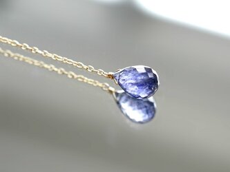 大粒アイオライトと淡水真珠のY字ネックレス　～Marliaveの画像