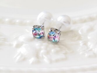 *ヴィンテージスワロフスキー*パールキャッチ＊ピアスiris6ミリの画像