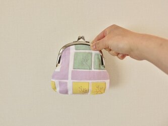 ハンドプリント　がま口ポーチ(ある日のこと)　Sサイズの画像