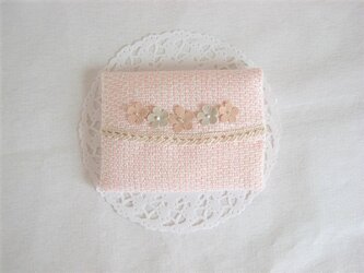 かわいいフラワーモチーフ付きポケットティッシュケース（ピンク）の画像