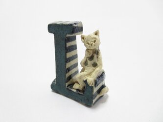 L（ねこ）【ちびアルファベット】　の画像