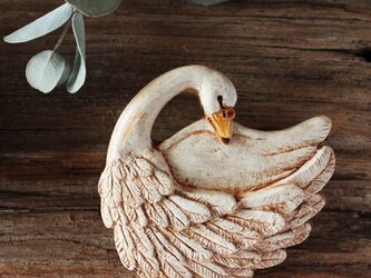 -koku- 白鳥のブローチの画像