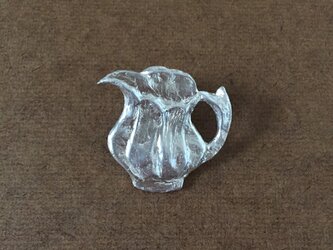 Jug pinの画像