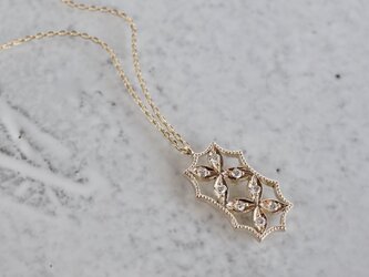 4 petal flower necklace Ⅱ{P065K10YG}の画像