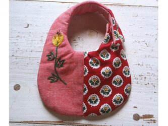 Rojiベビービブ/ＲＥＤ　刺繍花一輪の画像