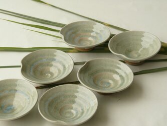 灰釉の小皿の画像