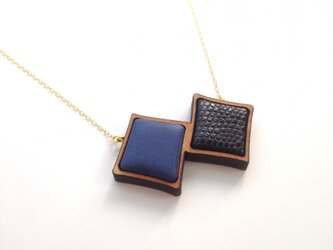 pain de mie　ネックレス(青×黒)の画像