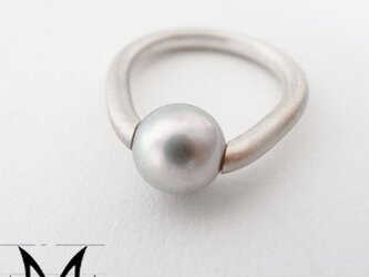 Pearl Drop Clutch Ring：銀９２５淡水真珠リング（御影宝飾工房）の画像