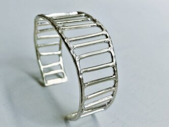 バングル（柵のような）◆SILVER◆の画像