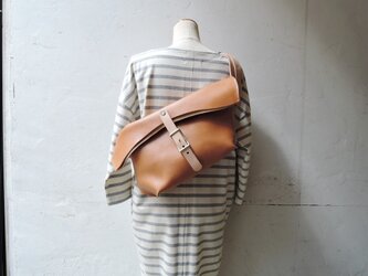 【ORZO 】神戸ショルダーBAG メッセンジャー(S) ベージュ OR320の画像