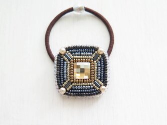 *ビーズ刺繡ヘアゴム*ネイビー×ゴールドシャドウスワロの画像