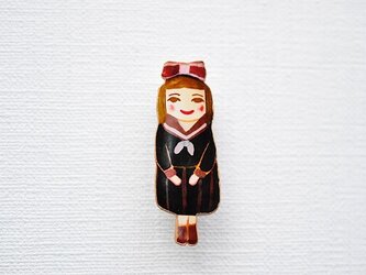 慎ましき女学生ブローチの画像
