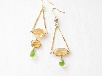 秋の実り＊シトリン×ペリドットピアス/イヤリングの画像