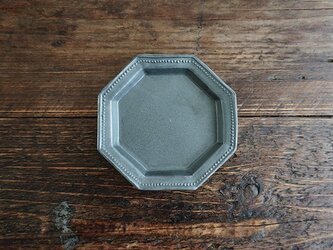 八角ドットリム小皿（黒マット）の画像