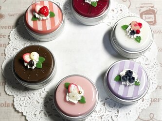 選べる6種類☆彩りケーキのアルミ缶ケースの画像