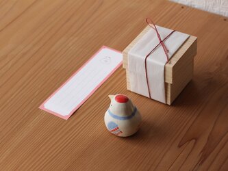 【神無月・新作】伝書鳩（朱） ※受注制作 / 国産ヒノキの木箱入りの画像