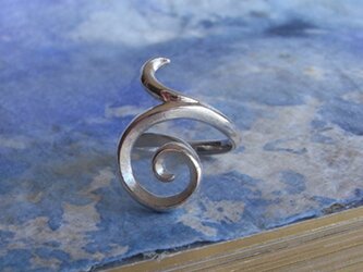 唐草デザインのリング【受注制作】の画像