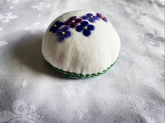 あじさい刺繍のピンクッション(針山)の画像