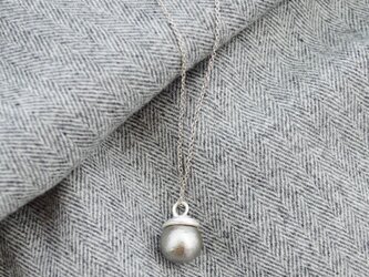 Long Cotton Pearl Chain Necklace(gray)の画像
