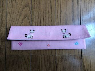 クロスステッチ刺繍＊二匹の猫★カトラリーケースの画像