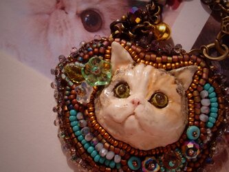 うちの子 ビーズ刺繍チャーム（オーダー参考作品）の画像