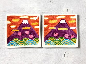 富士山と波千鳥(オレンジ色の空)・スクエアプレート(15cm)の画像