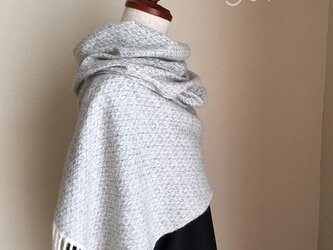手織りオーバーショットカシミヤマフラー　ライトグレーの画像