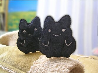 ★おデブなふさふさ黒うさぎ★ワッペン★２枚の画像