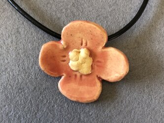 陶ペンダント「ぴんくFlower」の画像
