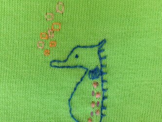 タツノオトシゴＴシャツの画像