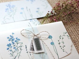 ブルーの花たちのレターセットの画像