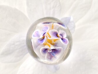 花まり ネックレス 紫　小花　ボタニカル　ガラスの画像