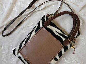 ＊zebra shoulder bag＊  2wayｾﾞﾌﾞﾗｼｮﾙﾀﾞｰﾊﾞｯｸﾞの画像