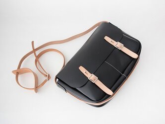 本革手作りのクラシックレザーメッセンジャーバッグショルダーバッグ男/女用の画像