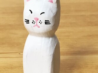 木彫り猫 白ねこの画像