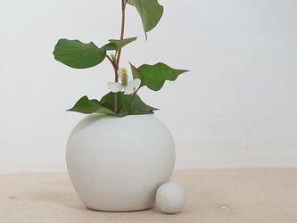 白マット花器　２の画像