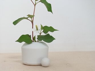 白マット花器　３の画像