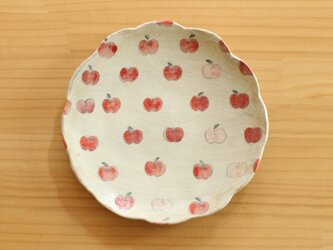　粉引赤とピンクのりんごのお花形皿。の画像