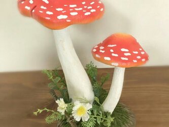 『おうちにキノコが生えるオブジェ』の画像