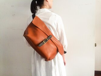 神戸 ORZO ショルダーBAG メッセンジャー(M) キャメル　OR320Mの画像