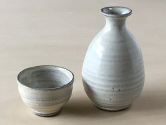 【限定1セット・送料無料】粉引徳利・ぐい吞みセットの画像