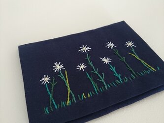 移動ポケット マーガレット刺繍の画像
