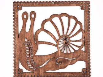 ウッドフレーム「カタツムリ」（木の壁飾り Wooden Wall Decoration）の画像