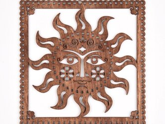 ウッドフレーム「太陽」（木の壁飾り Wooden Wall Decoration）の画像