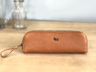 栃木レザー 本革手縫いのペンケース（キャメル）　　　の画像