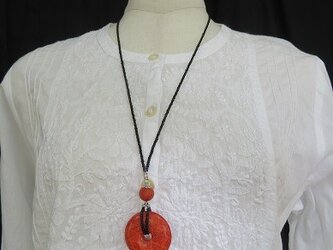 山珊瑚のペンダントの画像