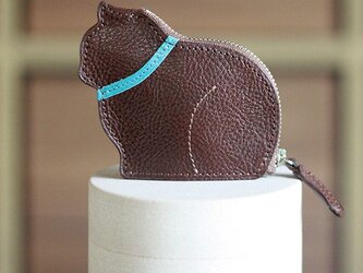 お座り子猫のコインケース・ブラウン×サックスの画像