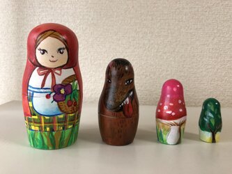 森の赤ずきんとオオカミ✳︎マトリョーシカの画像