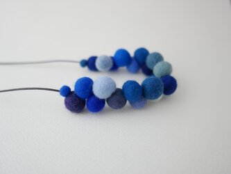 Single loop_L balls Blueの画像